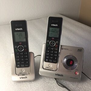 Vtech DECT 6.0 Digital Answering System with Speakerphone HD audio 2 handsets